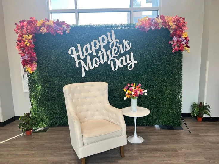 Elegant Floral-Themed Decor for a Classic Touch