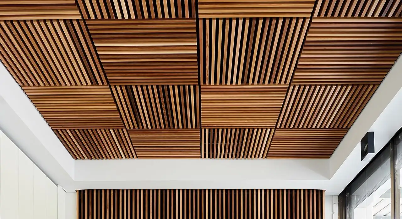 Partial Wood Ceiling Borders