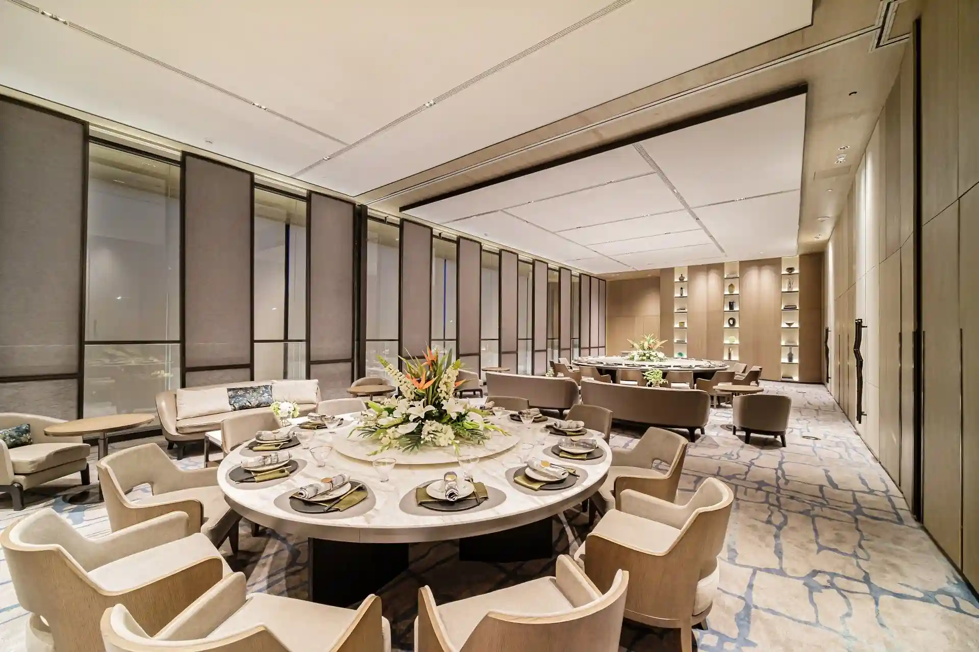 Create a Hotel-Inspired Dining Experience