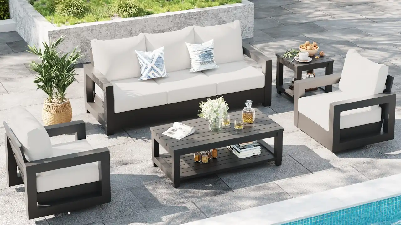 Outdoor Sofa Sets for Relaxed Comfort