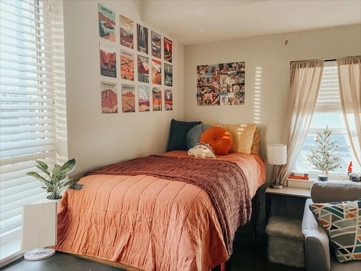 Use a Color Theme for a Cohesive Look