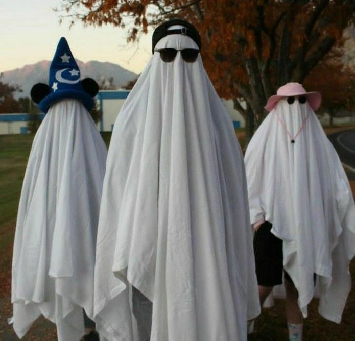 Ghost Costume That Goes Beyond the Basics