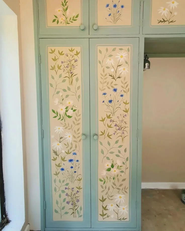 Give Your Wardrobe a Custom Painted Makeover