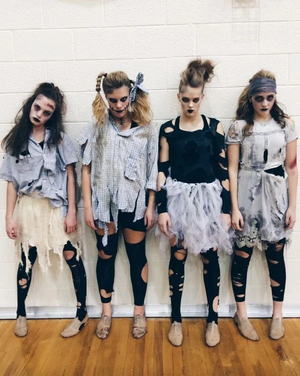 Zombie Costume for Maximum Halloween Scares